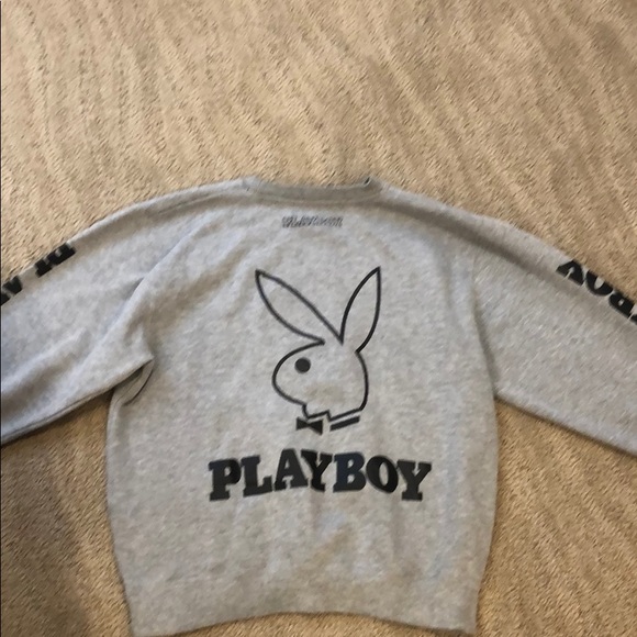 PLAYBOY GREY CREWNECK - Picture 4 of 6